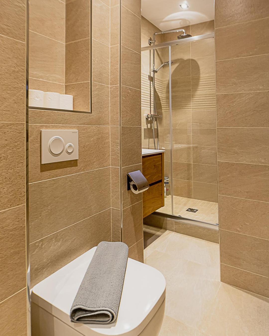 The Square, Paris-Asnieres, Private Apartment With Bedroom And Living Room Zewnętrze zdjęcie